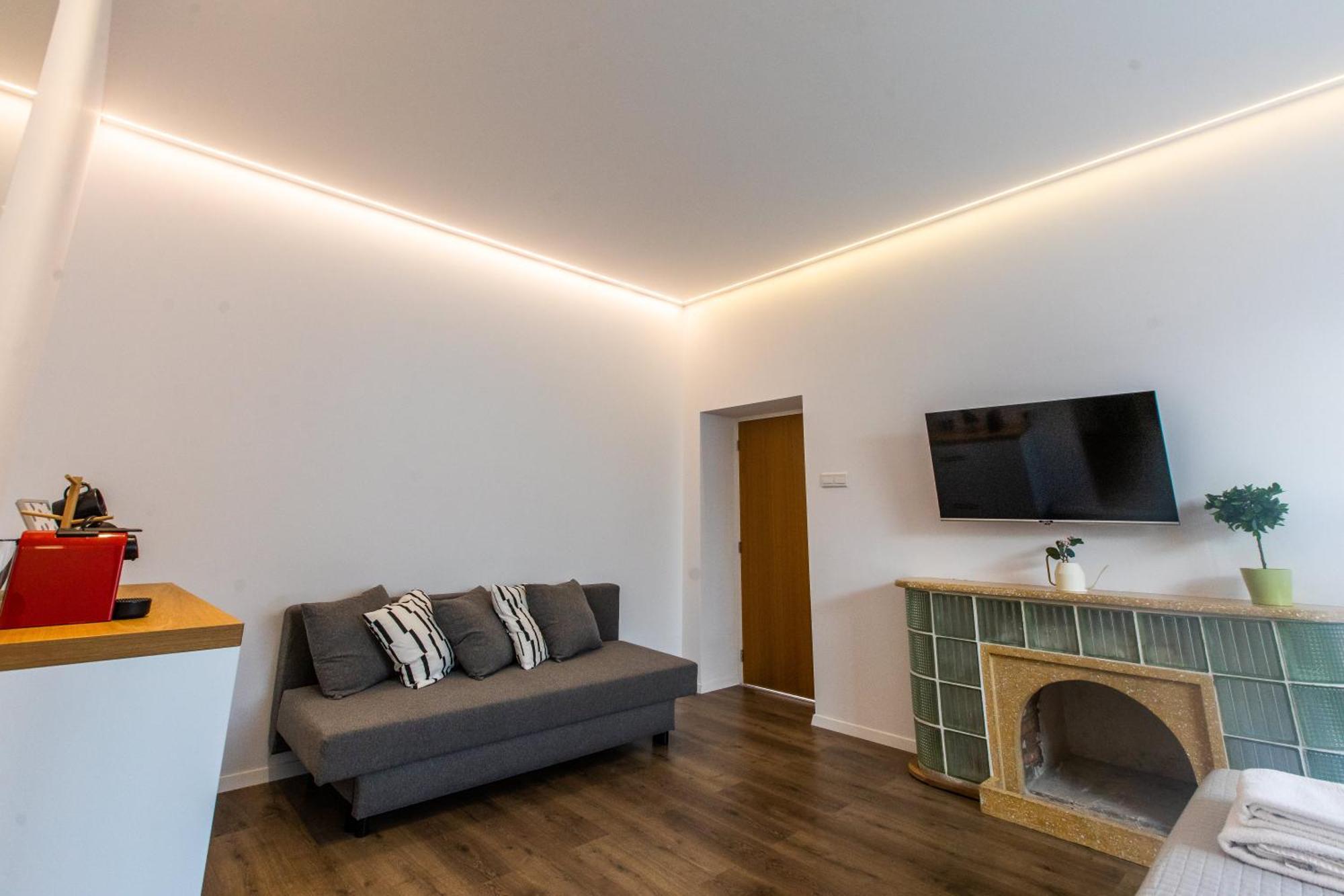 Rooms - Unique Staying In Paphos Centre الغرفة الصورة